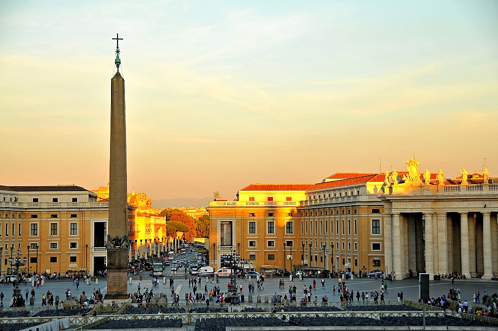 Obelisk, St. Peter's Basilica, Vatican, Rome, Lazio, Italy, Europe