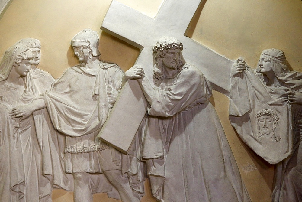 Sixth Station of the Cross, Veronia wipes the face of Jesus, St. John the Baptist's Church, Arras, Pas-de-Calais, France, Europe