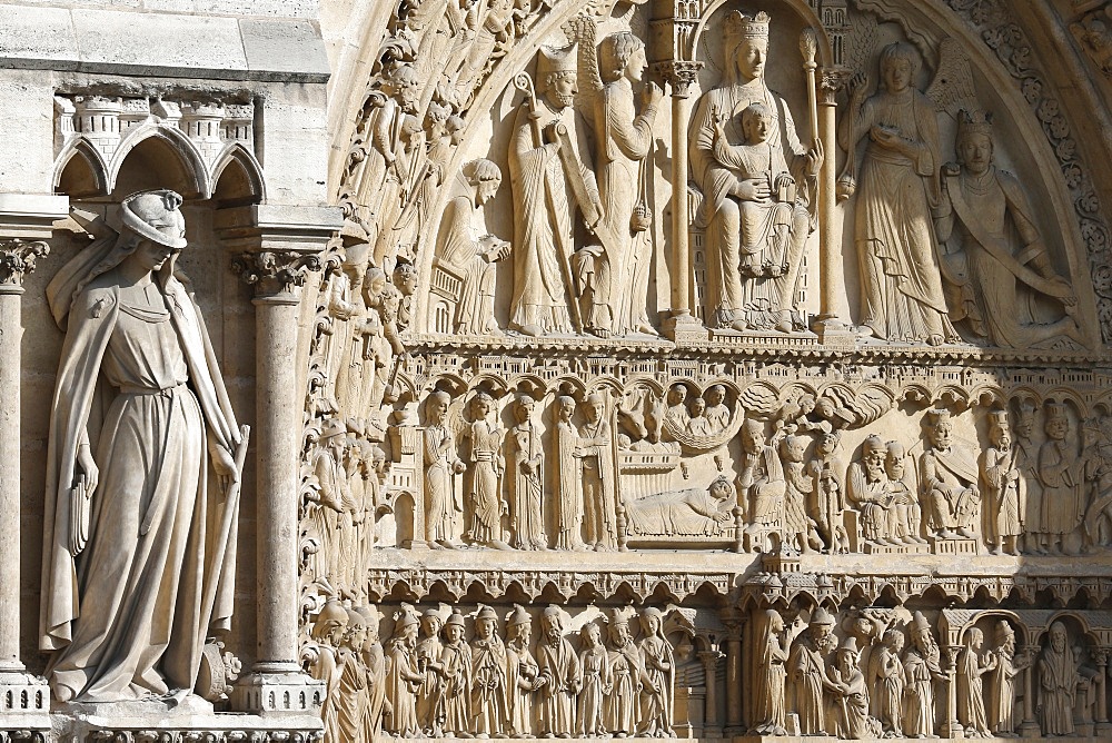 Statue of the Synagogue, St. Anne portal, Western facade, Notre Dame de Paris Cathedral, Paris, France, Europe