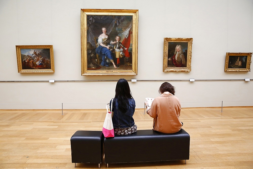 Young visitors in the Lille Fine Art Museum, Lille, Nord, France, Europe