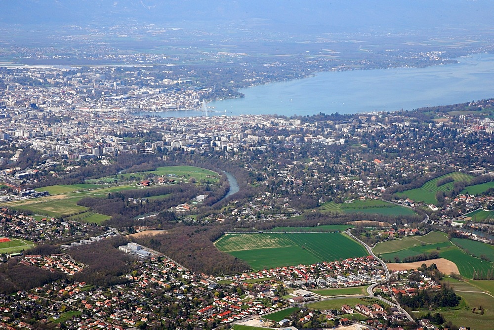 Lake Geneva, city and countryside, Geneva, Switzerland, Europe