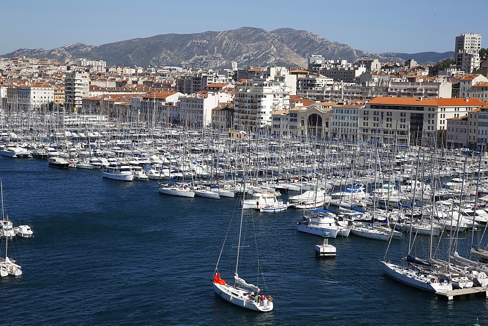 Marseille old harbour, Marseille, Bouches-du-Rhone, Provence-Alpes-Cote d'Azur, France, Europe