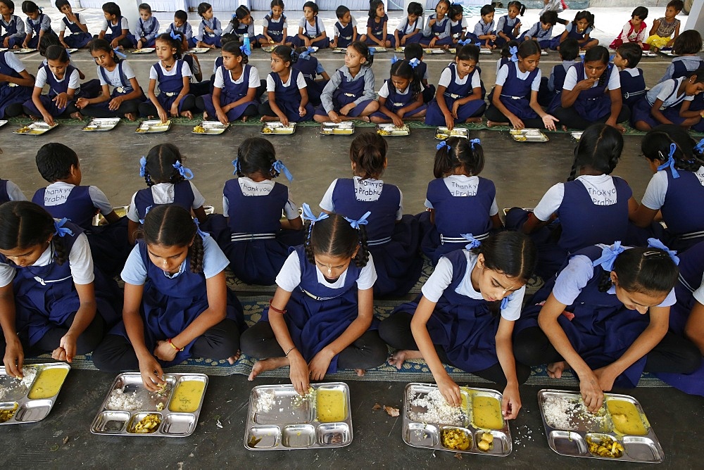 Sandipani Muni School for needy girls run by Food for Life, Vrindavan, Uttar Pradesh, India, Asia