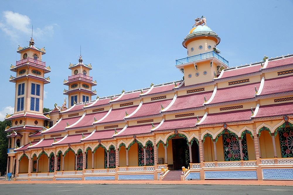 Cao Dai Holy See Temple, Tay Ninh, Vietnam, Indochina, Southeast Asia, Asia