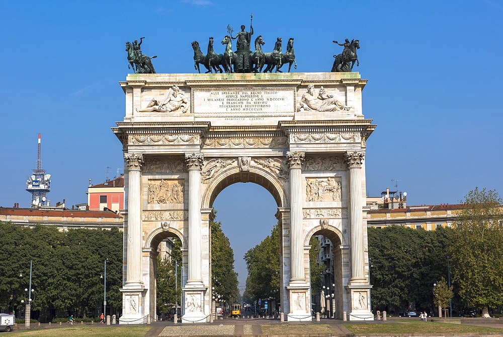 Arco della Pace (Arch of Peace), Milan, Lombardy, Italy, Europe