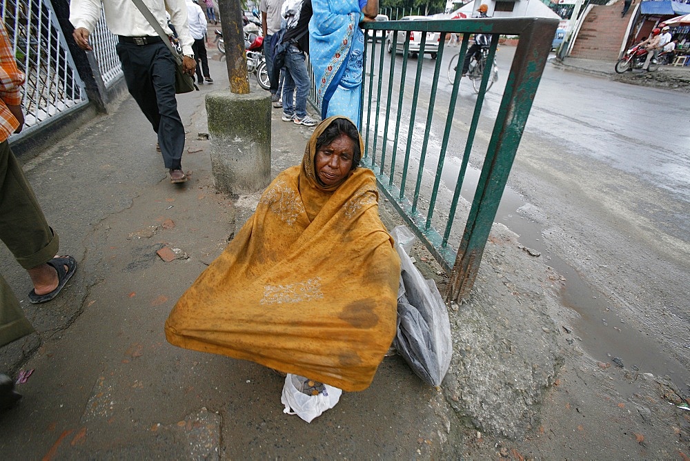 Beggars outside mosque, Kathmandu, Nepal, Asia