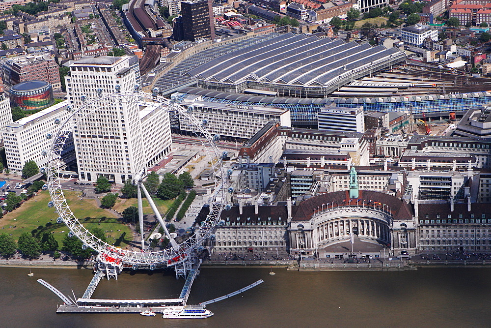 River Thames and London Eye, London, England, United Kingdom, Europe