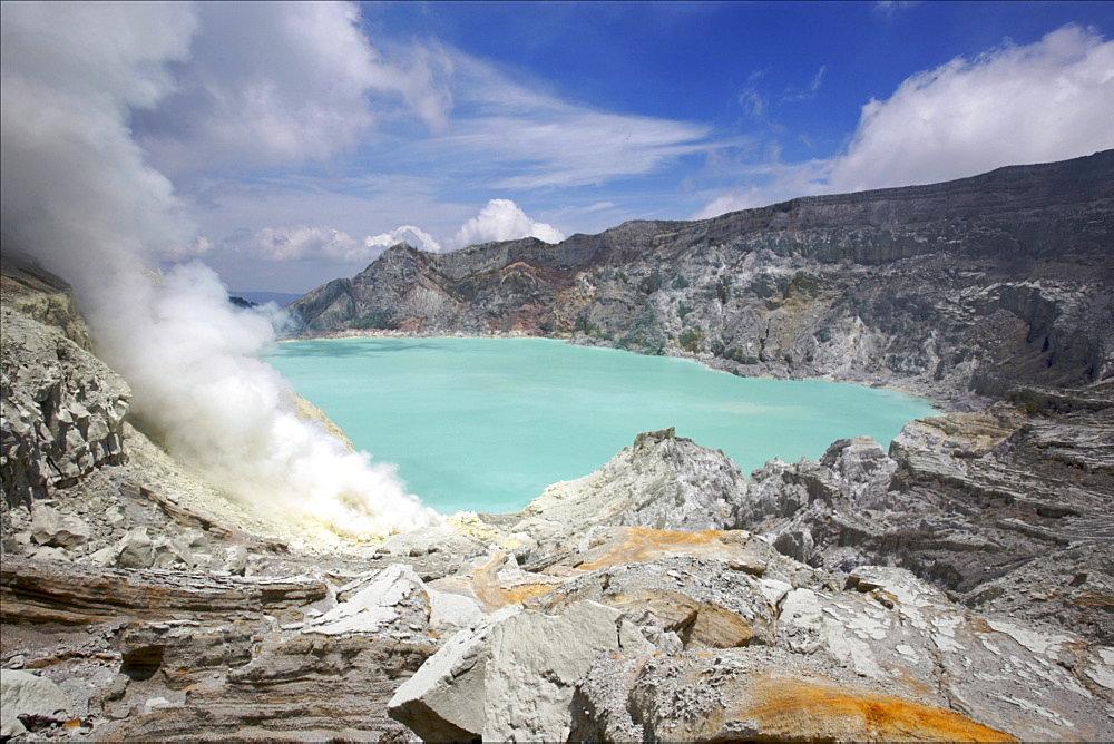 Lake in the crater of the Kawa Ijan volcano where a sulphur mine constantly smokes, Baluran National Park, Java, Indonesia, Southeast Asia, Asia