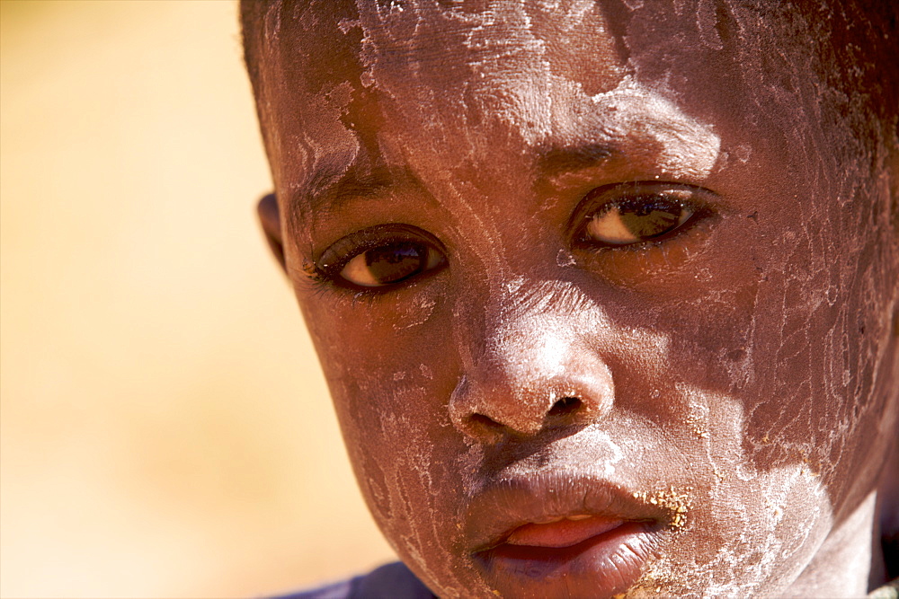 A young Ajjer, from a Berber ethnic group, in the oasis of Umm el Ma in the Fezzan Desert, Libya, North Africa, Africa