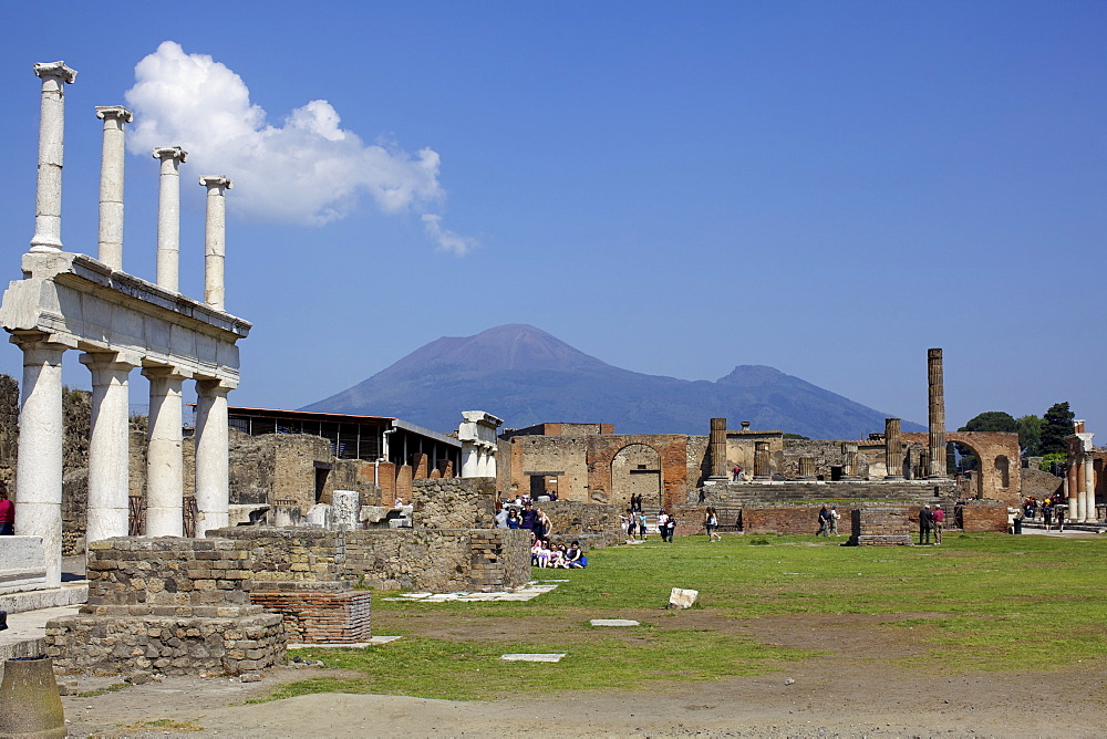 View of Mount Vesuvius from the ruins of Pompeii, UNESCO World Heritage Site, Campania, Italy, Europe