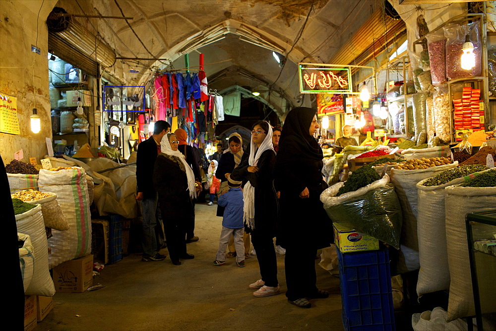 Inside the galleries of the Great Bazaar of Isfahan, Iran, Middle East