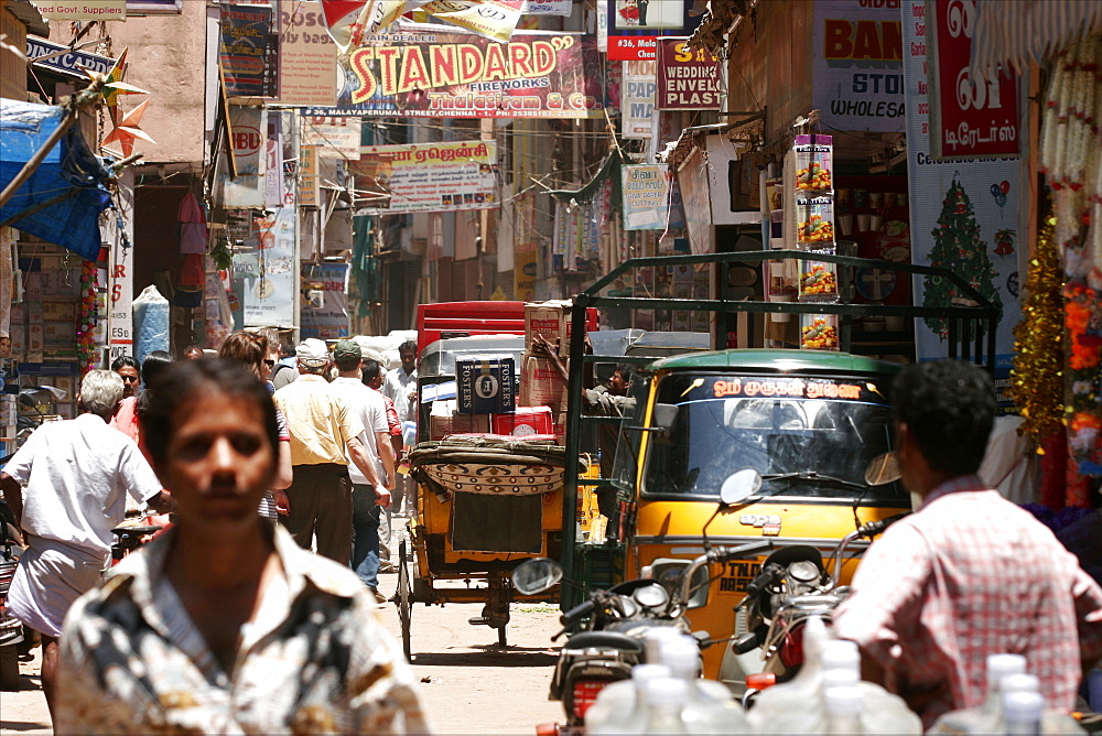 In the streets of Chennai, Tamil Nadu, India, Asia