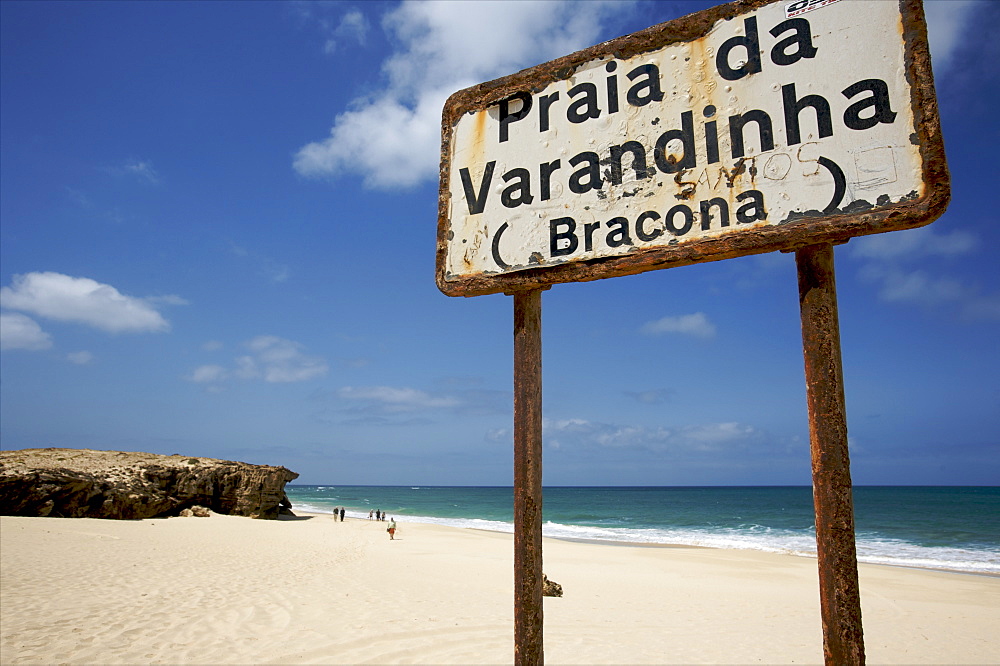 The beach of Praia de Varandinha, a continuation of Praia de Chavez, west coast of Boa Vista, Cape Verde Islands, Atlantic, Africa