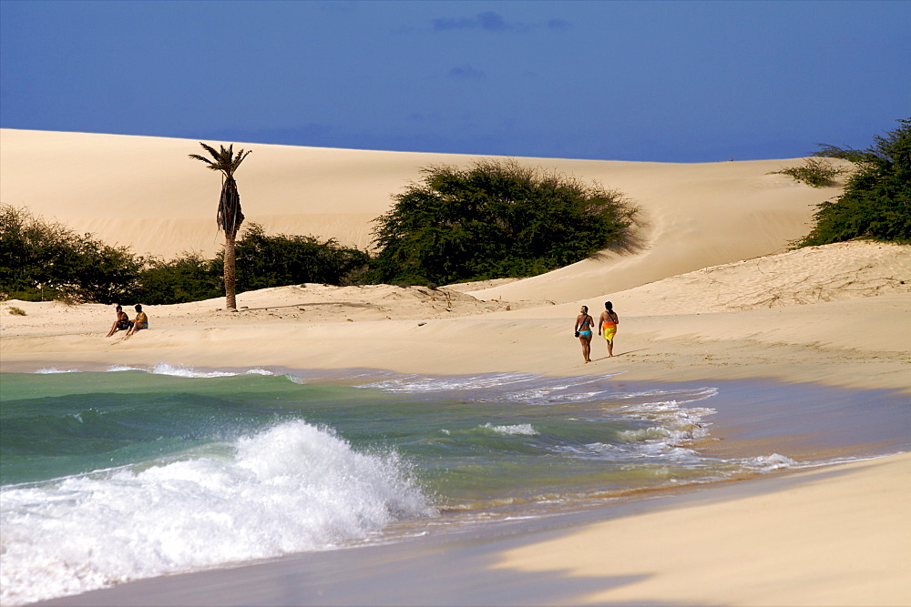 The beach of Praia de Chavez, west coast of Boa Vista island, Cape Verde Islands, Atlantic, Africa