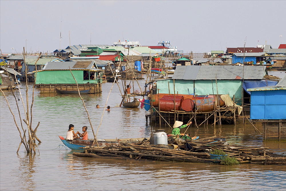 The floating village of Kompong Phluk on Tonle Sap Lake near Siem Reap, Cambodia, Indochina, Southeast Asia, Asia