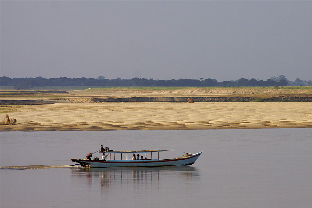 View of the Irrawaddy River around Bagan, Myanmar (Burma), Asia