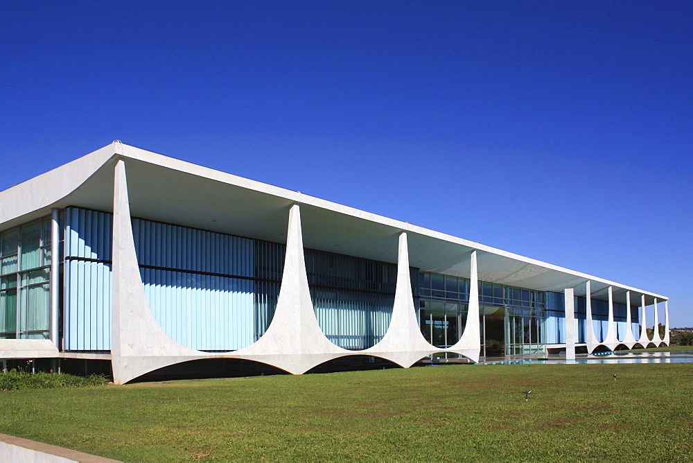 Alvorada Palace, architect Oscar Niemeyer, Brasilia, Brazil, South America