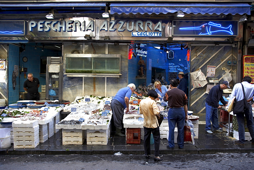 Fish market stall, Naples, Campania, Italy, Europe