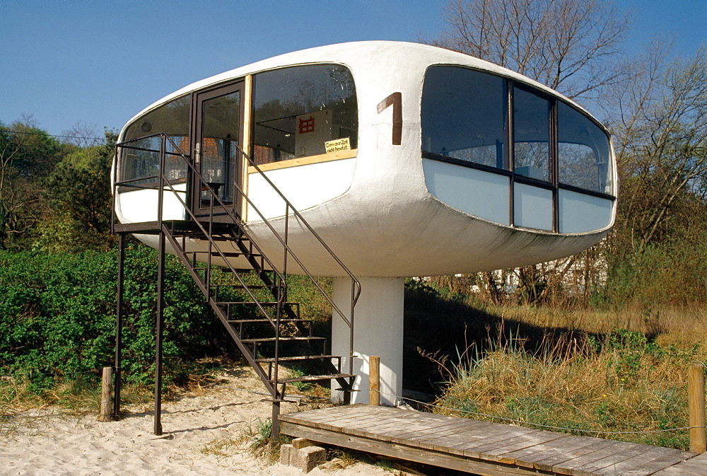 Rettungsstation, Binz, island of Rugen, Mecklenburg-Vorpommern, Germany, Europe