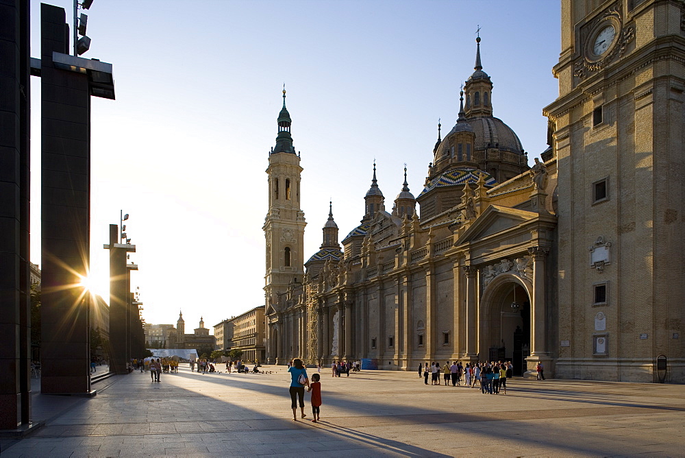 Basilica-Cathedral of Our Lady of the Pillar, Zaragoza, Aragon, Spain, Europe