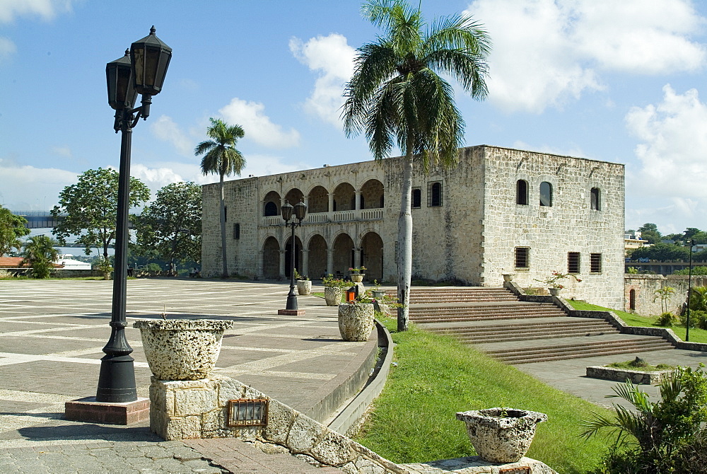 Alcazar, home of the first viceroy from 1510, Santo Domingo, Dominican Republic, West Indies, Caribbean, Central America