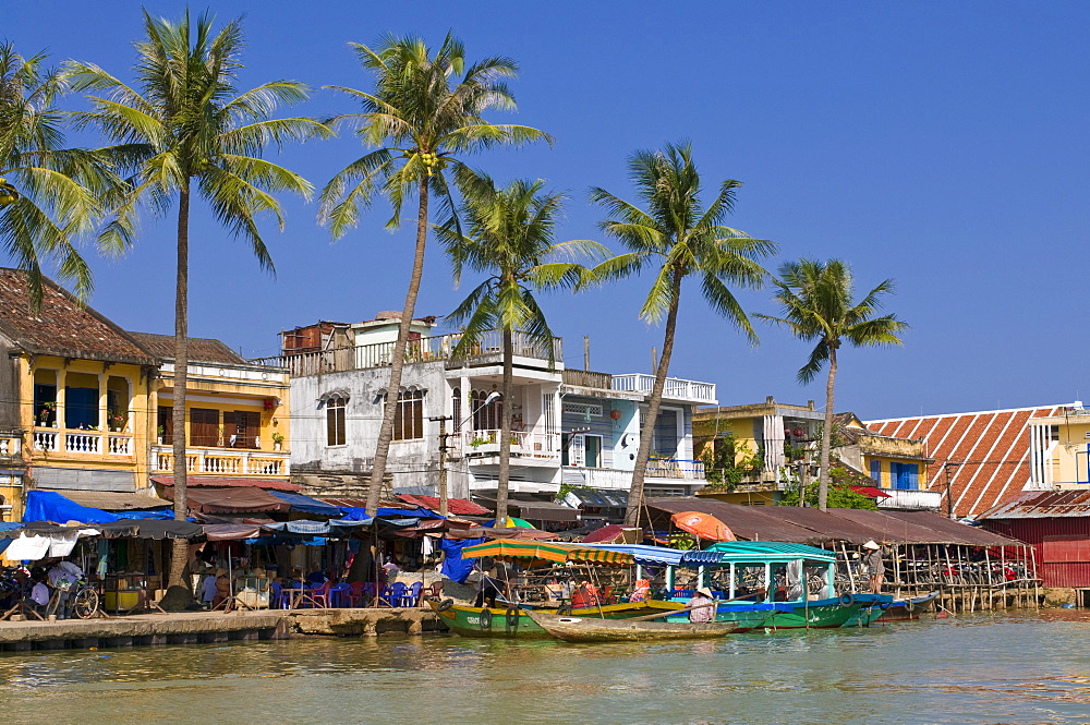 View of Hoi An, UNESCO World Heritage Site, Hoi An, Vietnam, Indochina, Southeast Asia, Asia