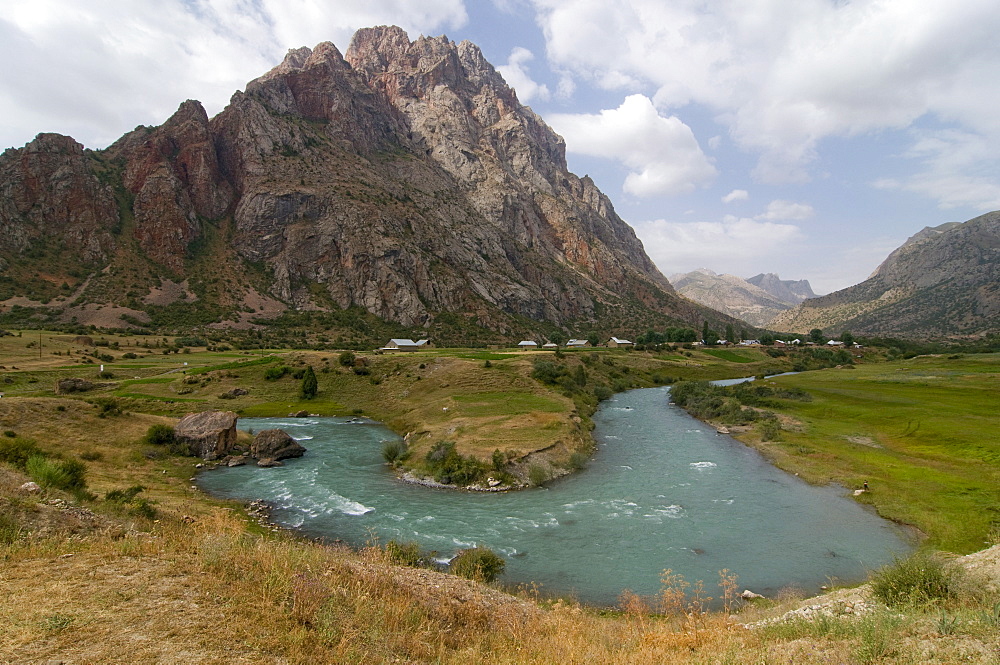 Riverbend of the Karakul River, Fann mountains, Tajikistan, Central Asia