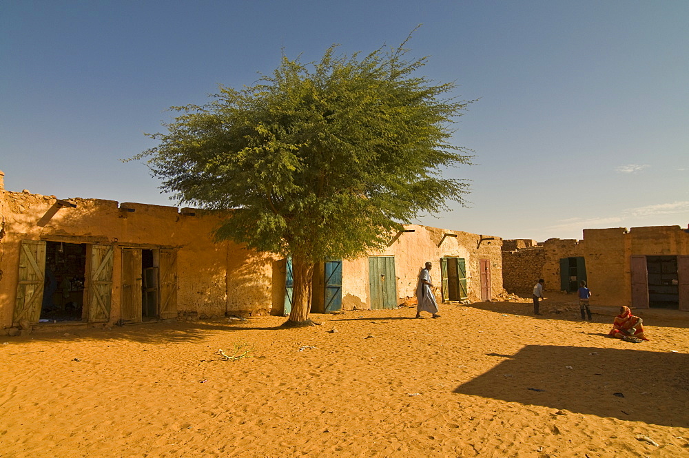 Sandy square at the UNESCO World Heritage Site of Chinguetti, medieval trading centre in northern Mauritania, Africa