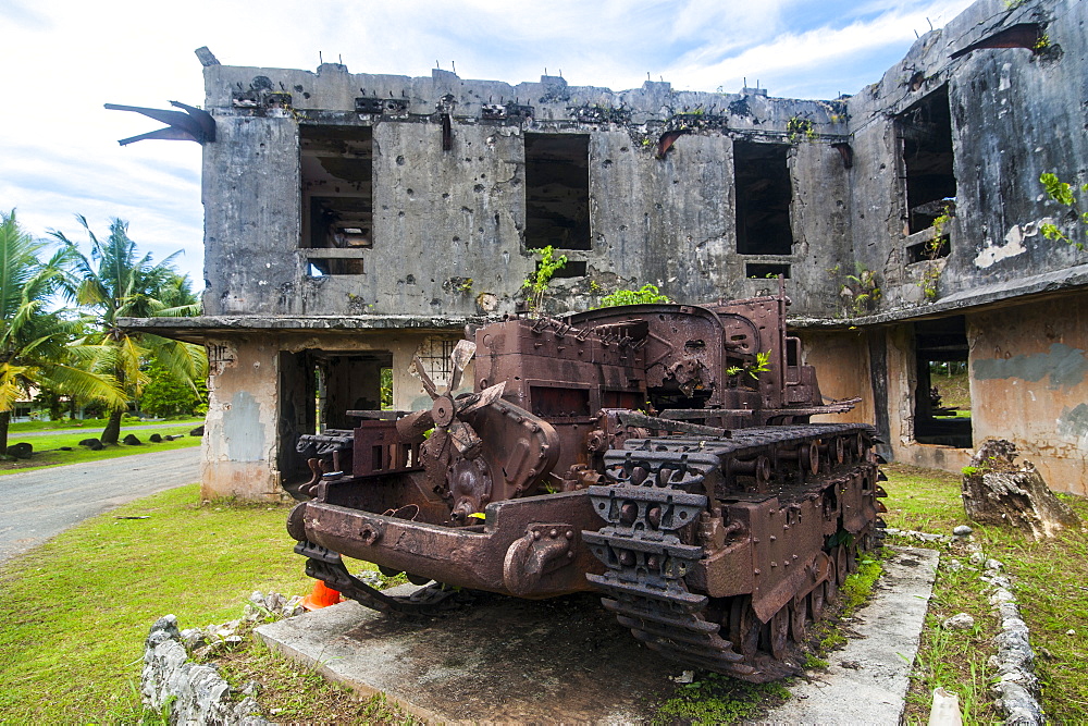 Old Japanese tank in front of the Japanese administration building, Island of Babeldoab, Palau, Central Pacific, Pacific