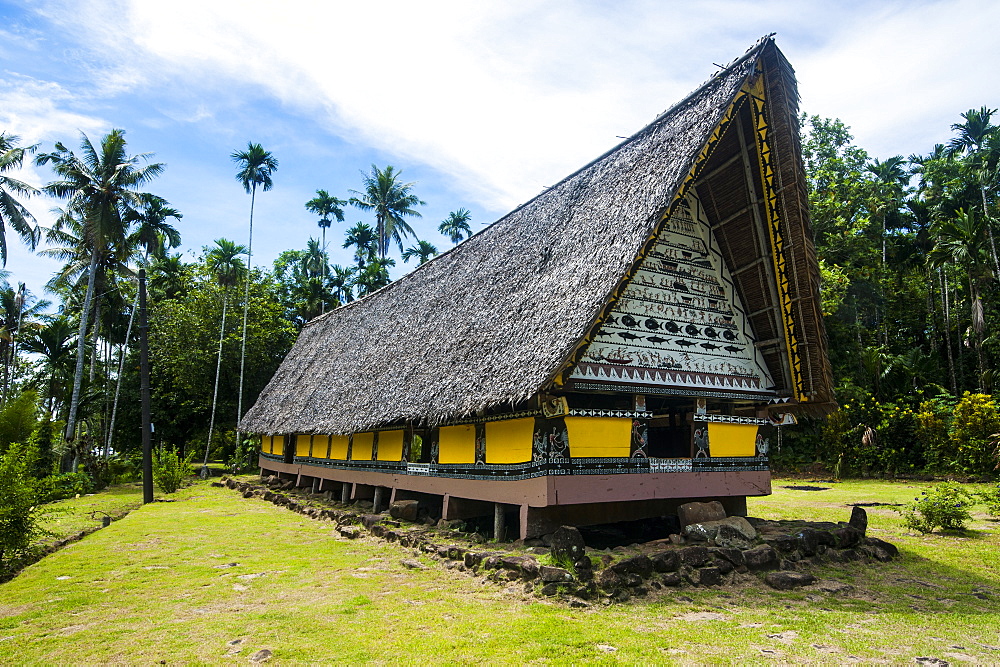 Oldest Bai of Palau, a house for the village chiefs, Island of Babeldoab, Palau, Central Pacific, Pacific