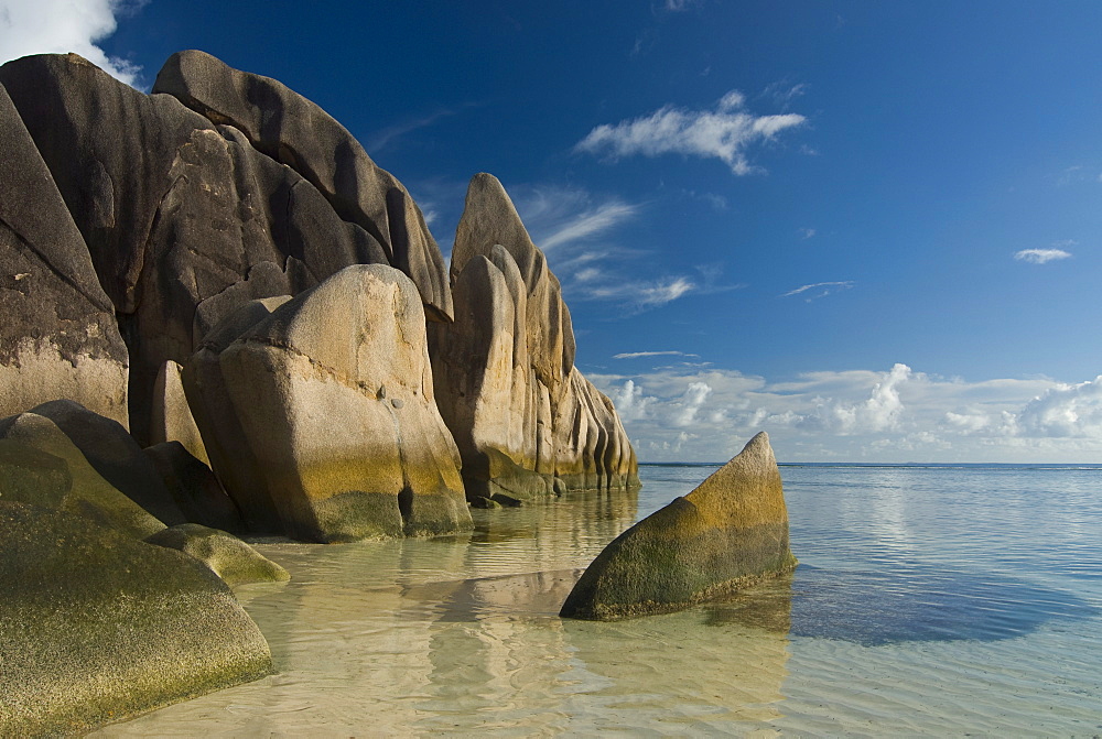 Extraordinary rock formations on the coast of La Digue, Source d'Argent, Seychelles, Indian Ocean, Africa