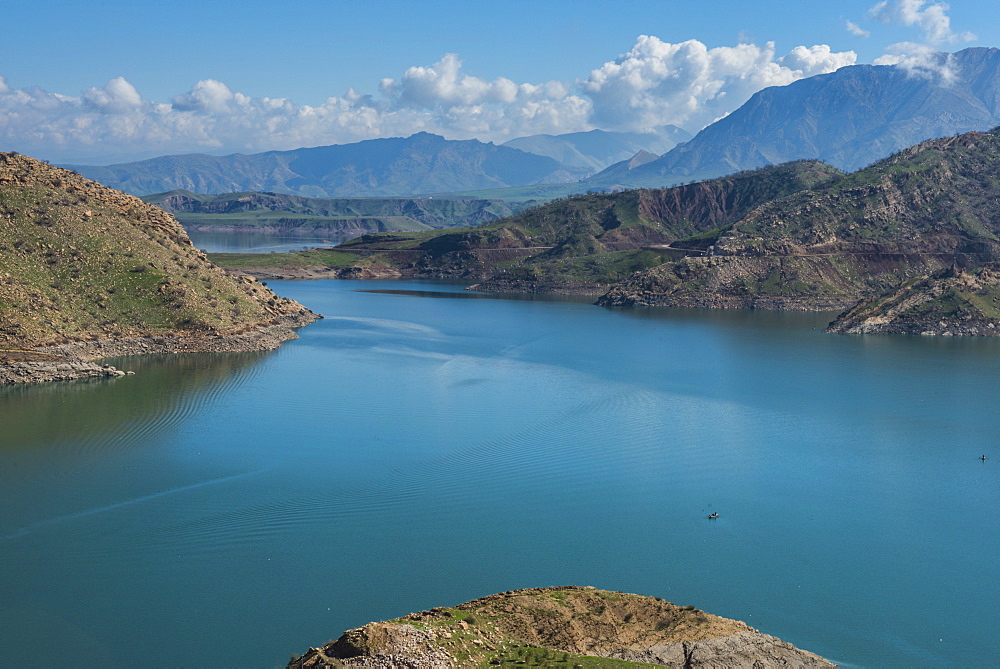 Darbandikhan artificial lake on the border of Iran, Iraq Kurdistan, Iraq, Middle East 