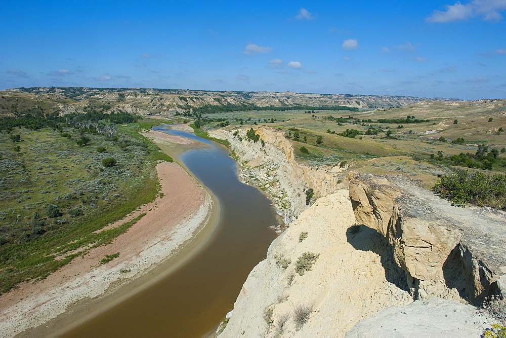 River bend in the Roosevelt National Park, North Dakota, United States of America, North America 