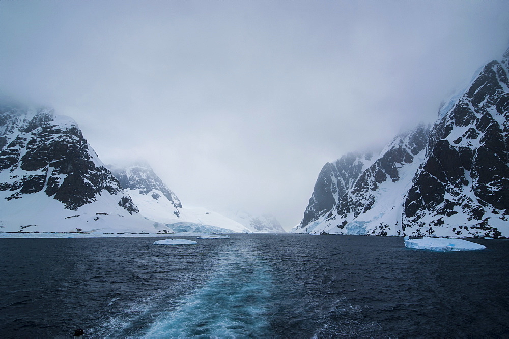 The Lemaire Channel, Antarctica, Polar Regions 