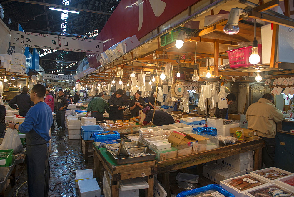 Tsukiji Fish Market, Tokyo, Japan, Asia