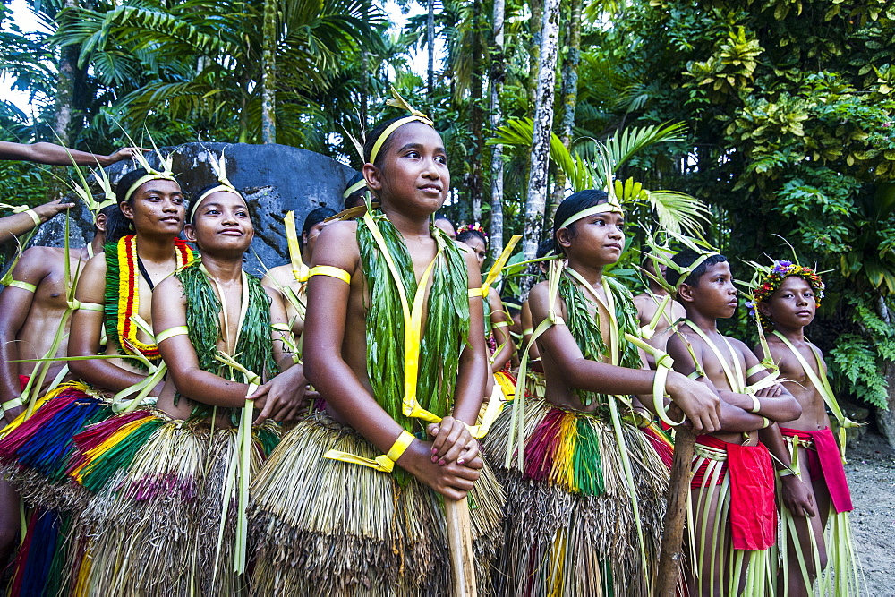 Traditionally dressed islanders posing for the camera, Island of Yap, Federated States of Micronesia, Caroline Islands, Pacific