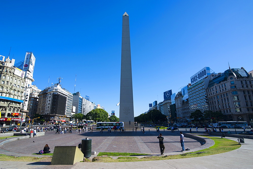 Obelisk on Plaza Republica, Buenos Aires, Argentina, South America