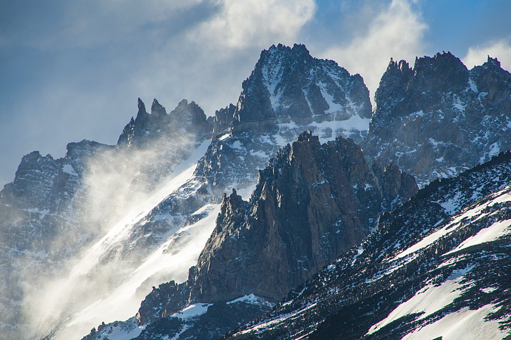 Mount Fitzroy (Cerro Fitz Roy), El Chalten, Los Glaciares National Park, UNESCO World Heritage Site, Santa Cruz Province, Patagonia, Argentina, South America 