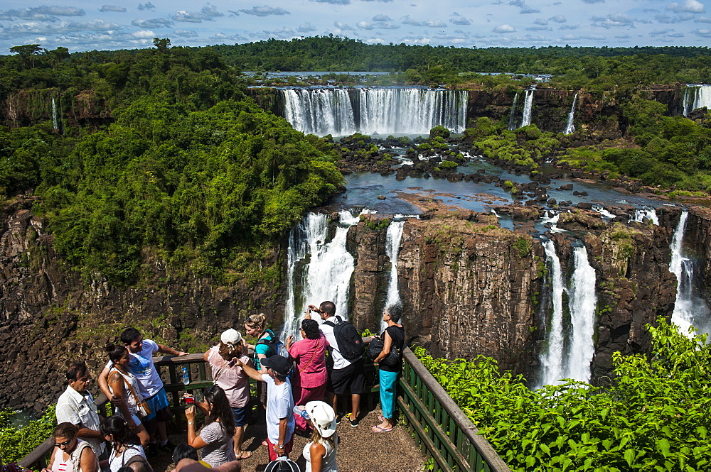 Foz de Iguazu (Iguacu Falls), the largest waterfalls in the world, UNESCO World Heritage Site, Brazil, South America