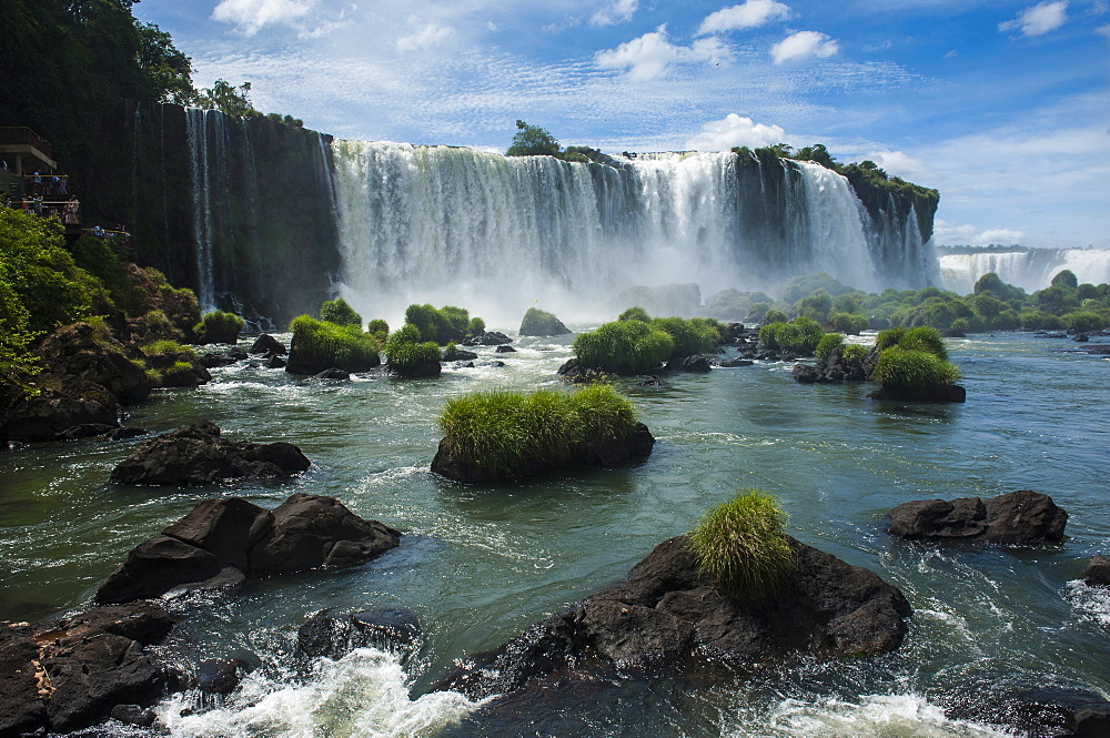 Foz de Iguazu (Iguacu Falls), the largest waterfalls in the world, Iguacu National Park, UNESCO World Heritage Site, Brazil, South America