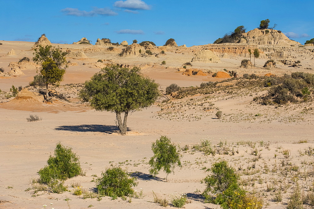 Walls of China, a series of Lunettes in the Mungo National Park, part of the Willandra Lakes Region, UNESCO World Heritage Site, Victoria, Australia, Pacific