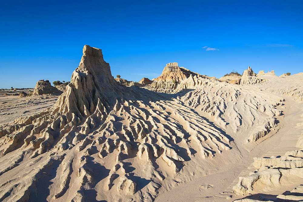 Walls of China, a series of Lunettes in the Mungo National Park, part of the Willandra Lakes Region, UNESCO World Heritage Site, Victoria, Australia, Pacific