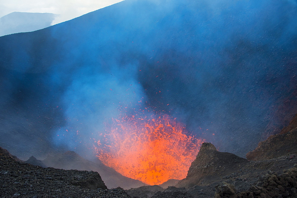 Active lava eruption on the Tolbachik volcano, Kamchatka, Russia, Eurasia 