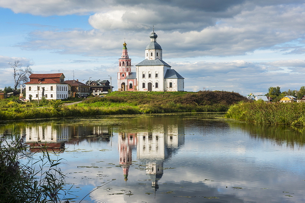 Abandonded church reflecting in the Kamenka River in the UNESCO World Heritage Site, Suzdal, Golden Ring, Russia, Europe 