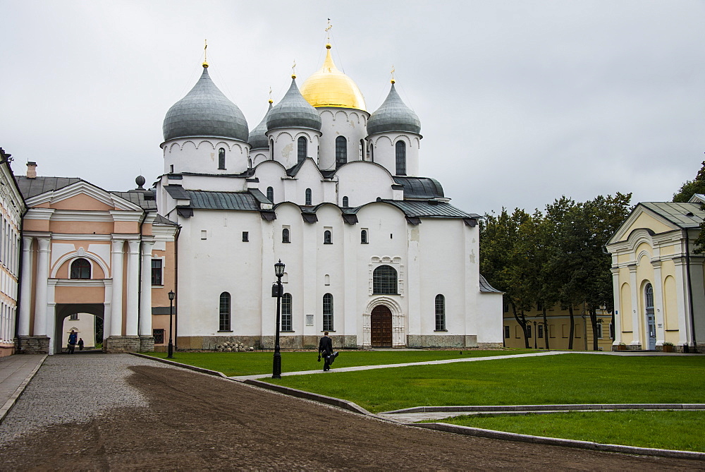 Cathedral of St. Sophia, Kremlin of Novgorod, UNESCO World Heritage Site, Novgorod, Russia, Europe 