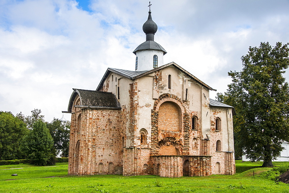 Church of Saints Peter and Paul, UNESCO World Heritage Site, Novgorod, Russia, Europe Church of St. Paraskevi, Novgorod,Russia,Europe 