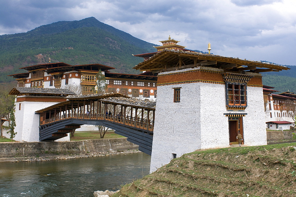 The tsong, an old castle of Punakha, Bhutan, Asia