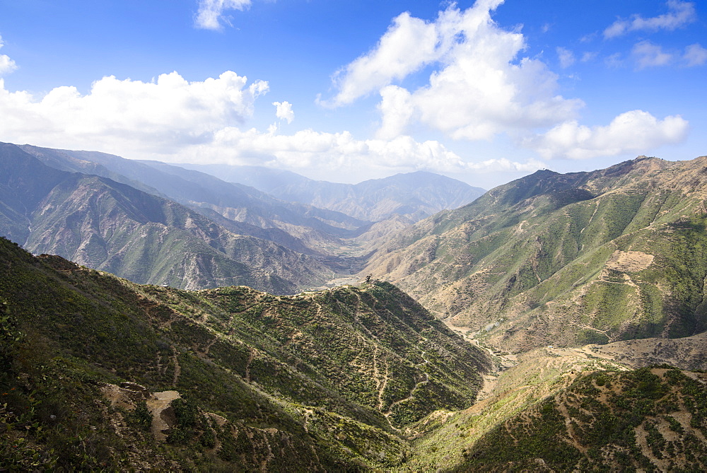 Mountain scenery along the road from Massawa to Asmara, Eritrea, Africa