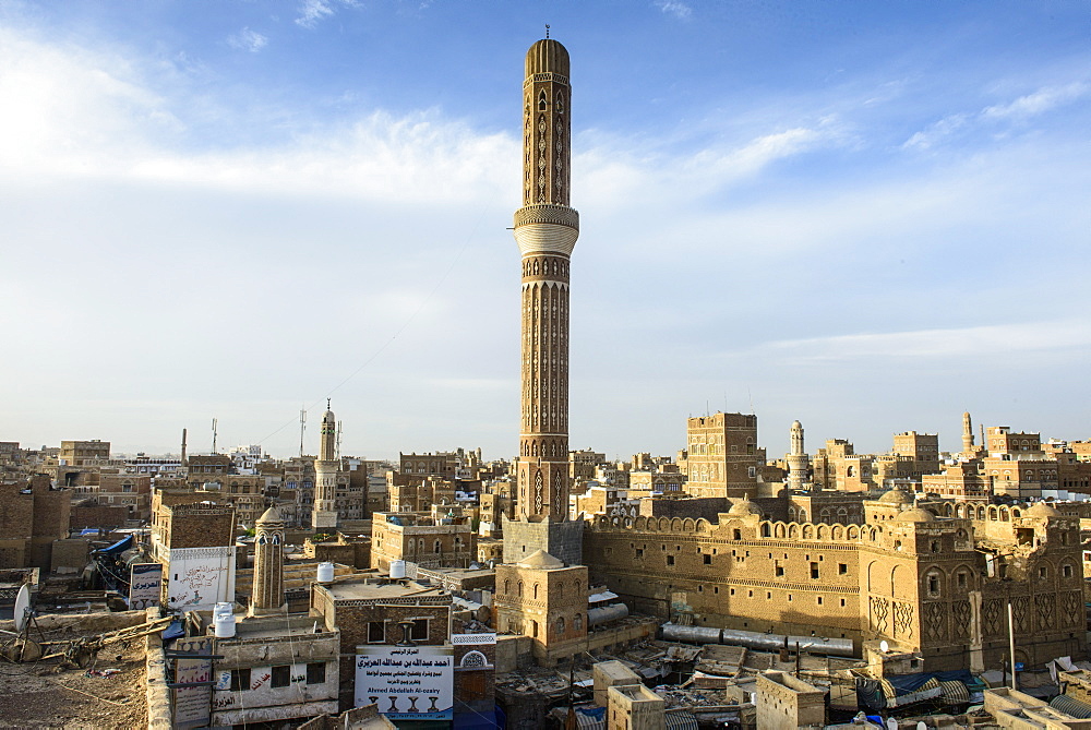 View at sunset over the Old Town, UNESCO World Heritage Site, Sanaa, Yemen, Middle East