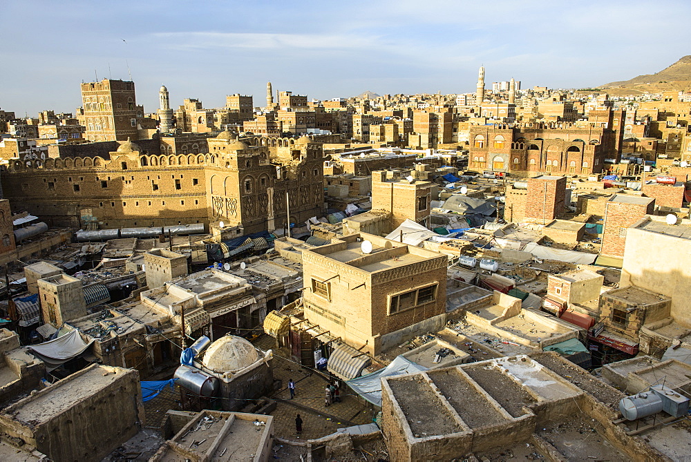 View at sunset over the Old Town, UNESCO World Heritage Site, Sanaa, Yemen, Middle East